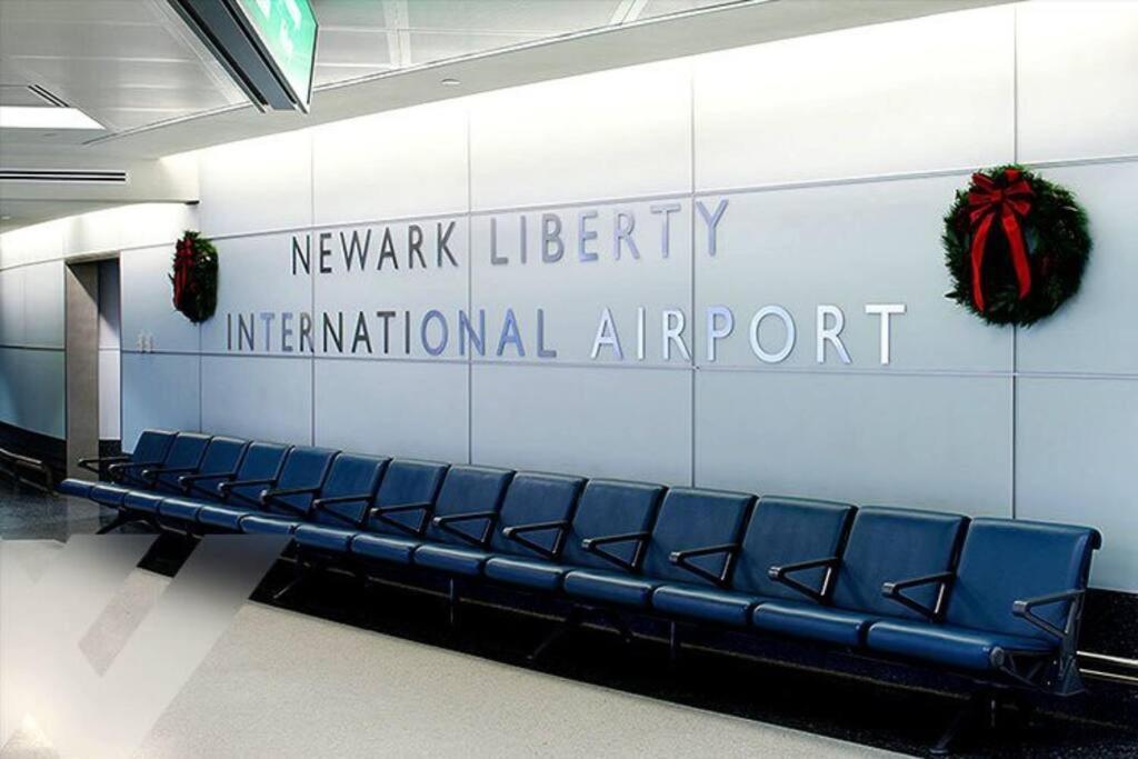 Beautiful 2Br Apt/Ewr Airport/King /Free Parking Ньюарк Екстер'єр фото